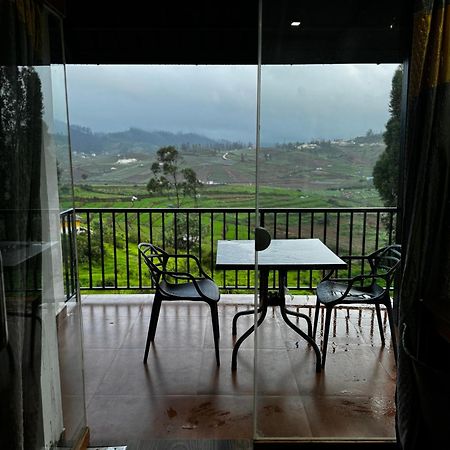 The Wooden Springs Bed & Breakfast Ooty Exterior photo