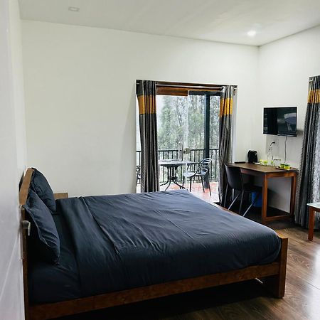 The Wooden Springs Bed & Breakfast Ooty Exterior photo